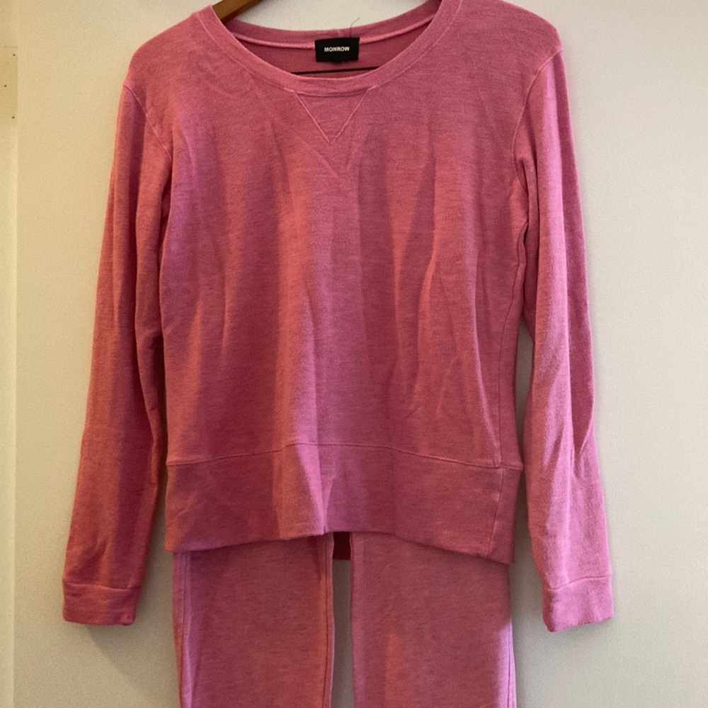 Monroe loungewear “set”